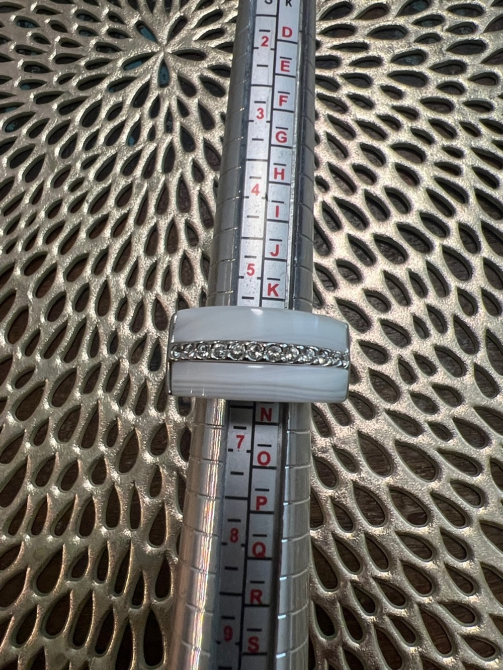 White Ceramic Band Ring with Crystal Accent - Unbranded